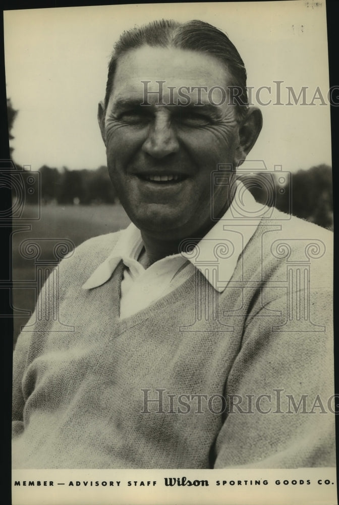 Press Photo Golfer Jim Ferrier, Wilson Sporting Goods Company Staff Member- Historic Images