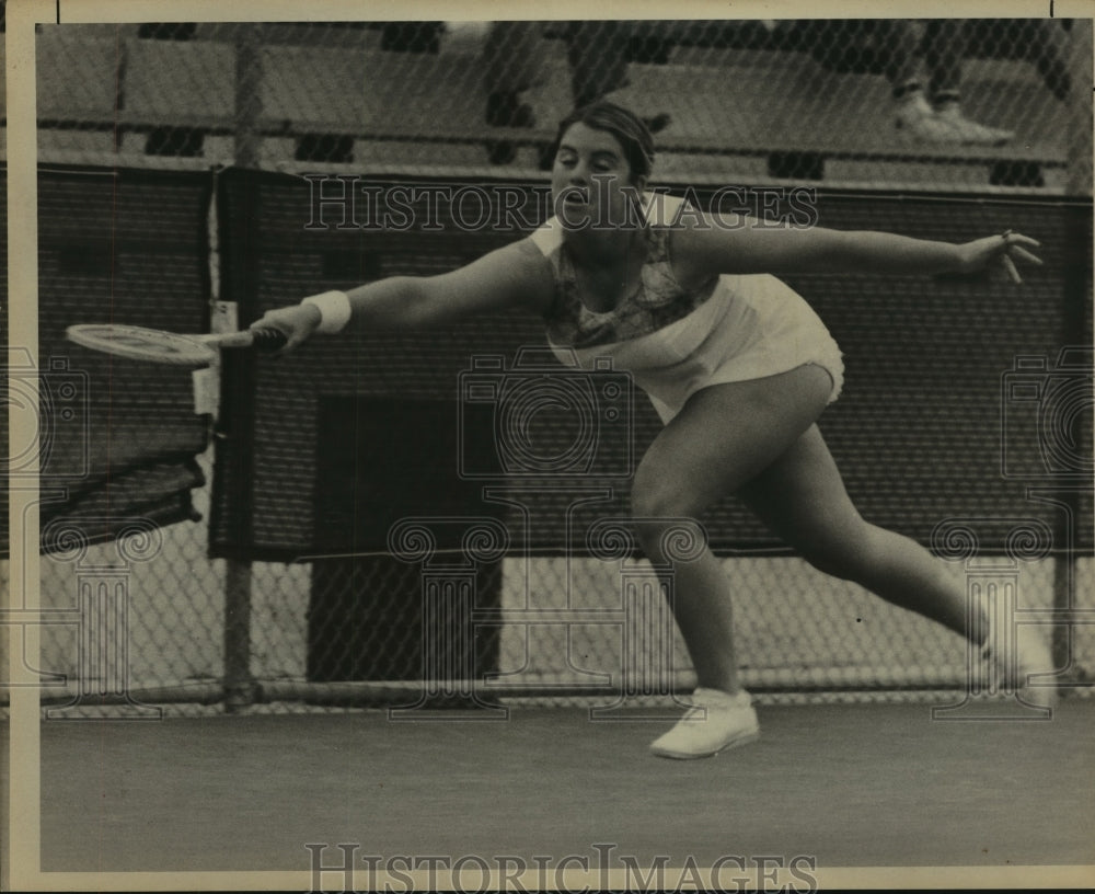 1975 Press Photo Tennis Player Jeanne Evert - sas09954- Historic Images