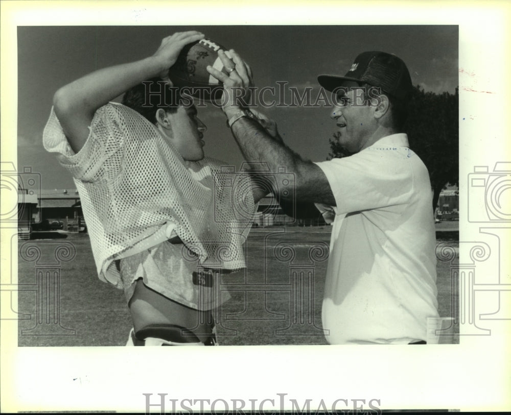 1989 Press Photo John Ferrara, Roosevelt High School Football Coach with Player- Historic Images