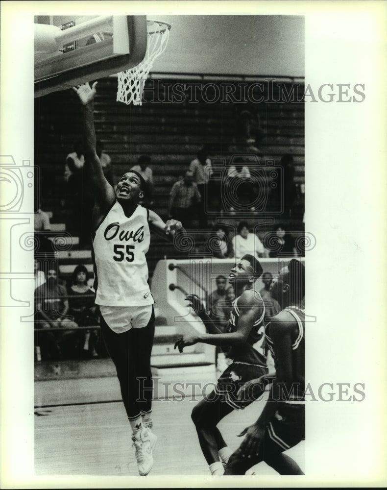 1989 Press Photo Highlands High basketball player Durell Bess in action- Historic Images