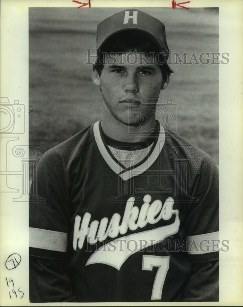 1984 Press Photo Holmes High basketball player Lance Hilliard - sas10177- Historic Images