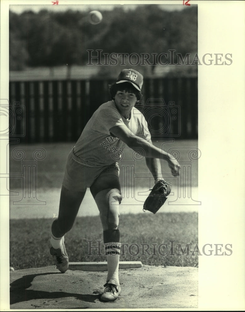 1983 Press Photo New Braunfels High baseball pitcher Bobby Tristan - sas10289- Historic Images