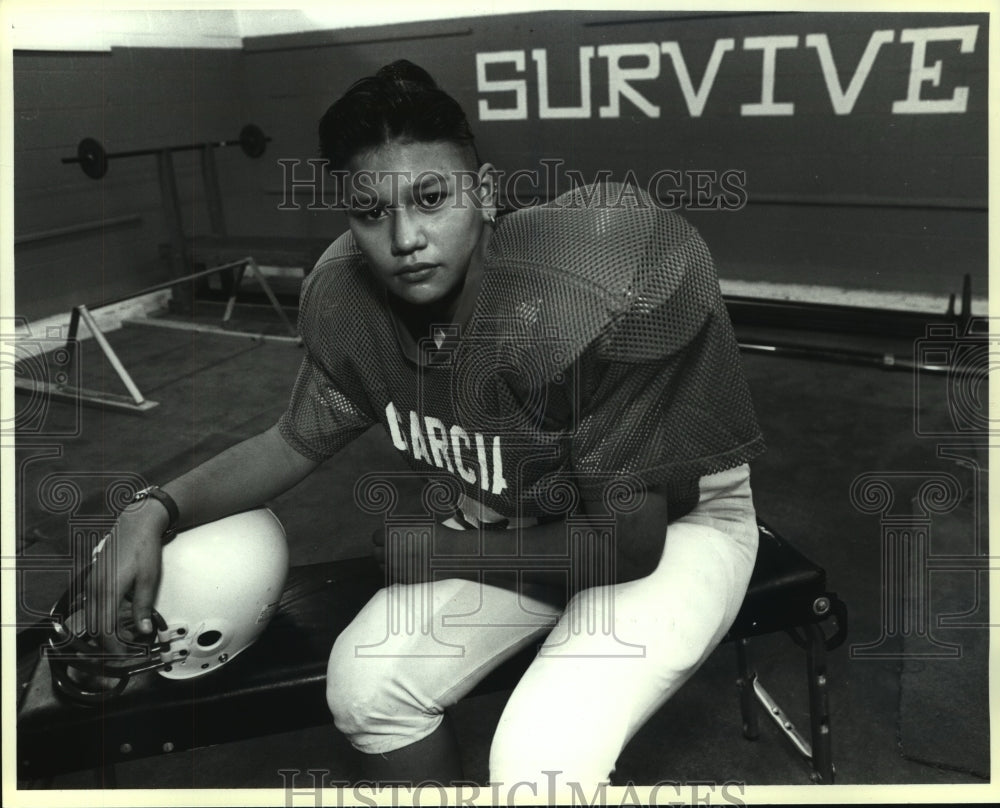 1993 Press Photo Monica Ramos, Garcia Jr. High Football Quarterback - sas10454- Historic Images