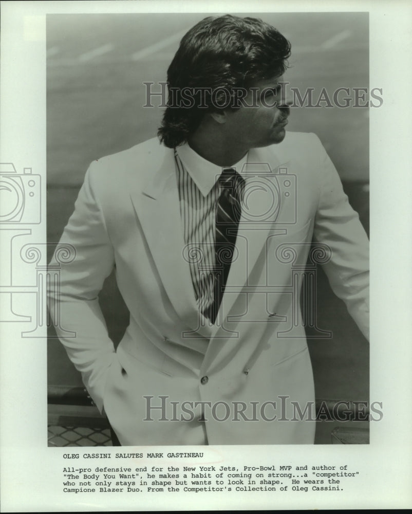 Press Photo Mark Gastineau, New York Jets Football Player and Author - sas10611- Historic Images