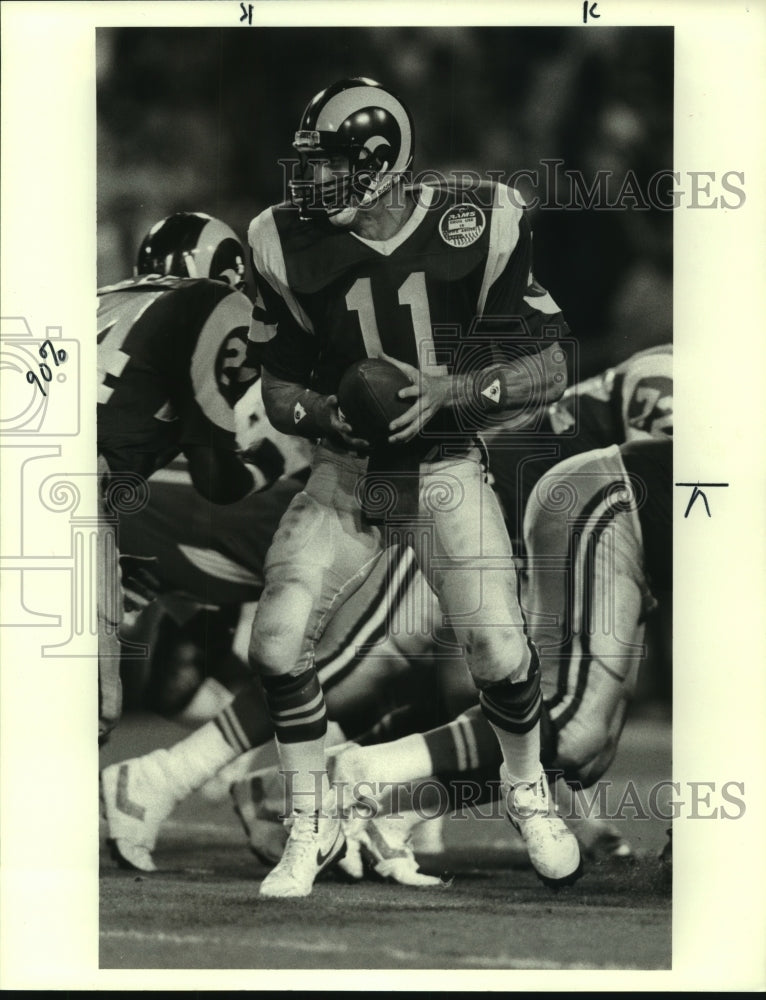 1990 Press Photo Jim Everett, Los Angeles Rams Football Quarterback at Game- Historic Images