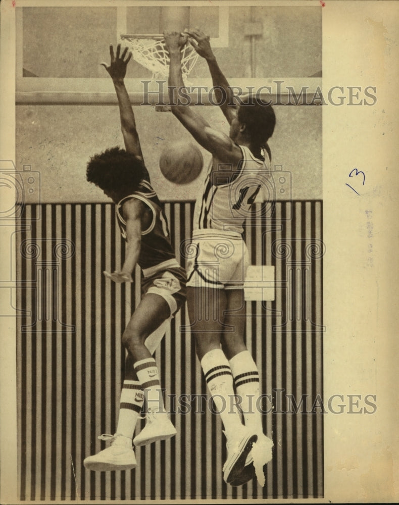 1982 Press Photo Willie Bowers, Jay High School Basketball Player at King Game- Historic Images