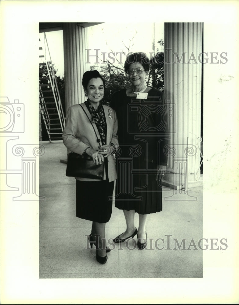 1992 Press Photo Rosita Fernandez at Women&#39;s Hall of Fame Membership Tea- Historic Images