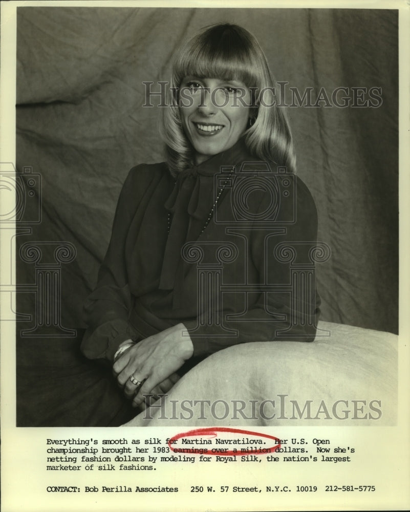 Press Photo Martina Navratilova, Tennis Champion and Royal Silk Model- Historic Images