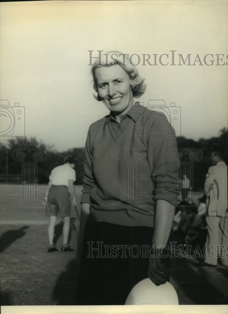 1957 Press Photo Golfer Betty Jameson at Sea Island Golf Course Tournament- Historic Images