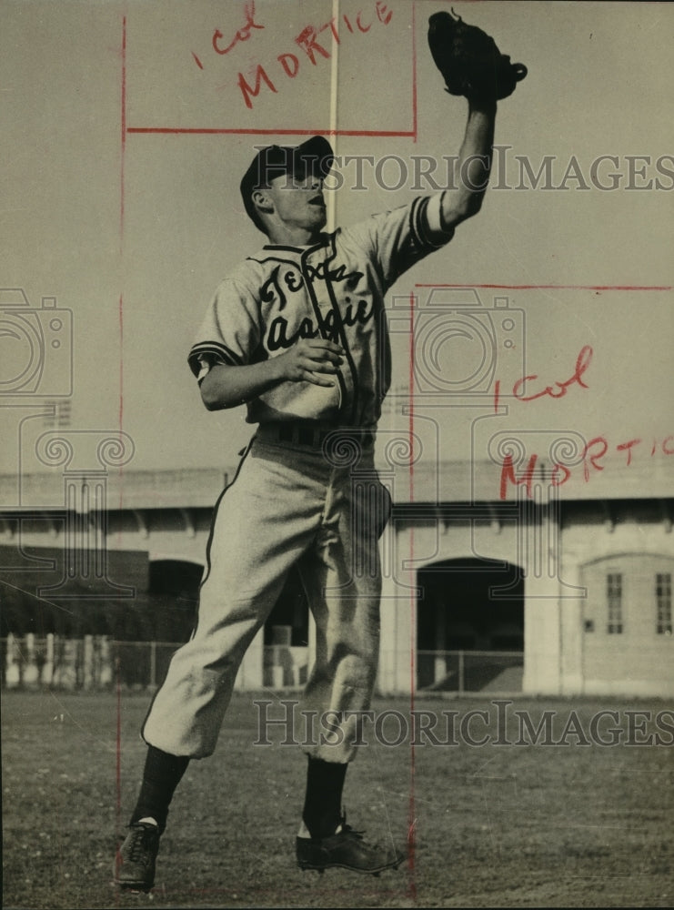 Press Photo Roscoe "Bubba" Hunt, Texas A&M Aggies Baseball Player - sas11382- Historic Images