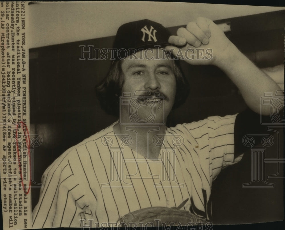 1974 Press Photo Catfish Hunter, New York Yankee Baseball Player at Shea Stadium- Historic Images