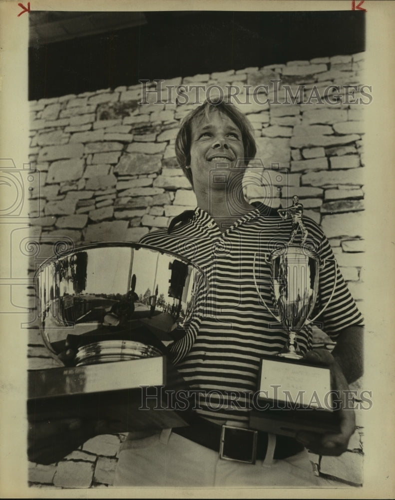 Press Photo Golfer Jim Grant with Trophies - sas11724- Historic Images