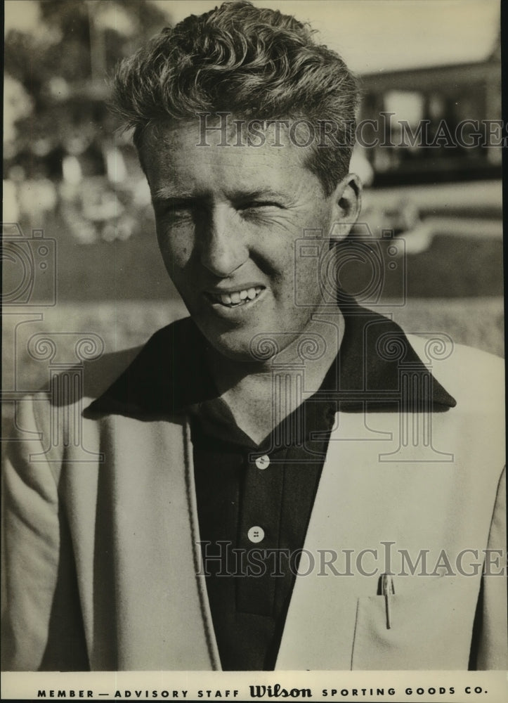 Press Photo Golfer Les Kennedy, Wilson Sporting Goods Staff Member - sas11832- Historic Images