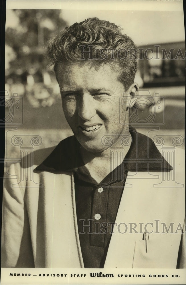 Press Photo Golfer Les Kennedy, Wilson Sporting Goods Company Staff Member- Historic Images