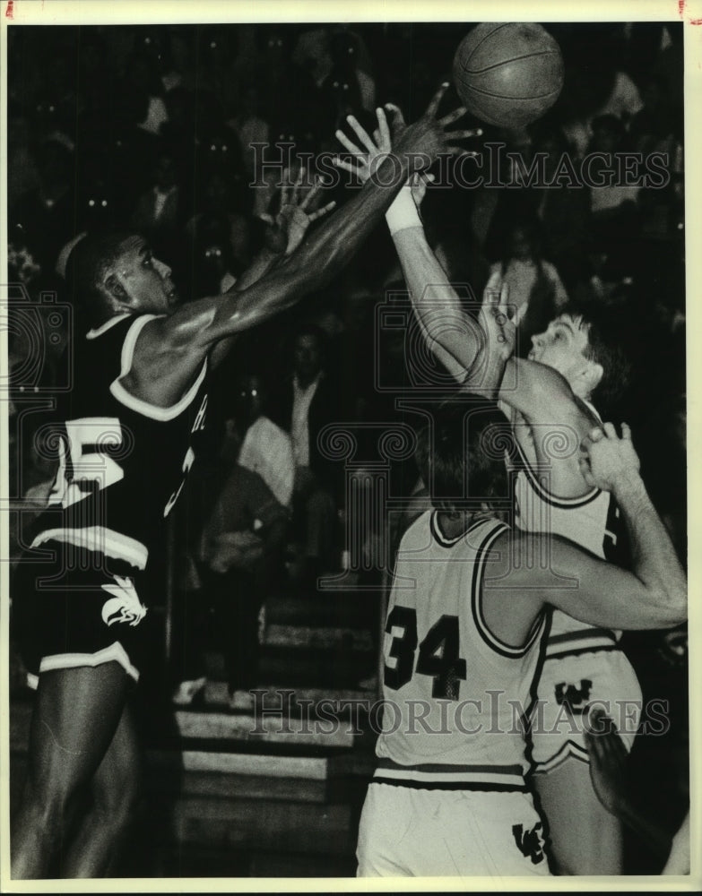 1987 Press Photo East Central and Churchill High School Basketball Palyers- Historic Images