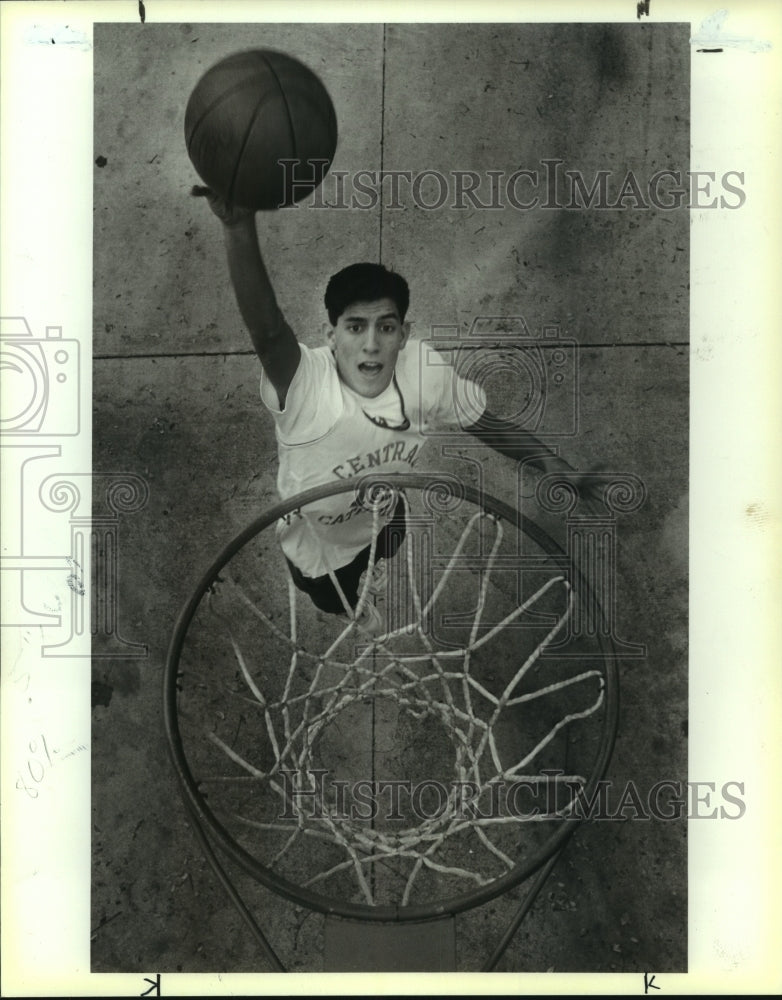 1990 Press Photo J. J. Uribe, Central Catholic High School Basketball Player- Historic Images