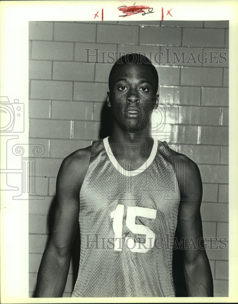 1987 Press Photo Stan Coleman, Incarnate Word College Basketball Player- Historic Images