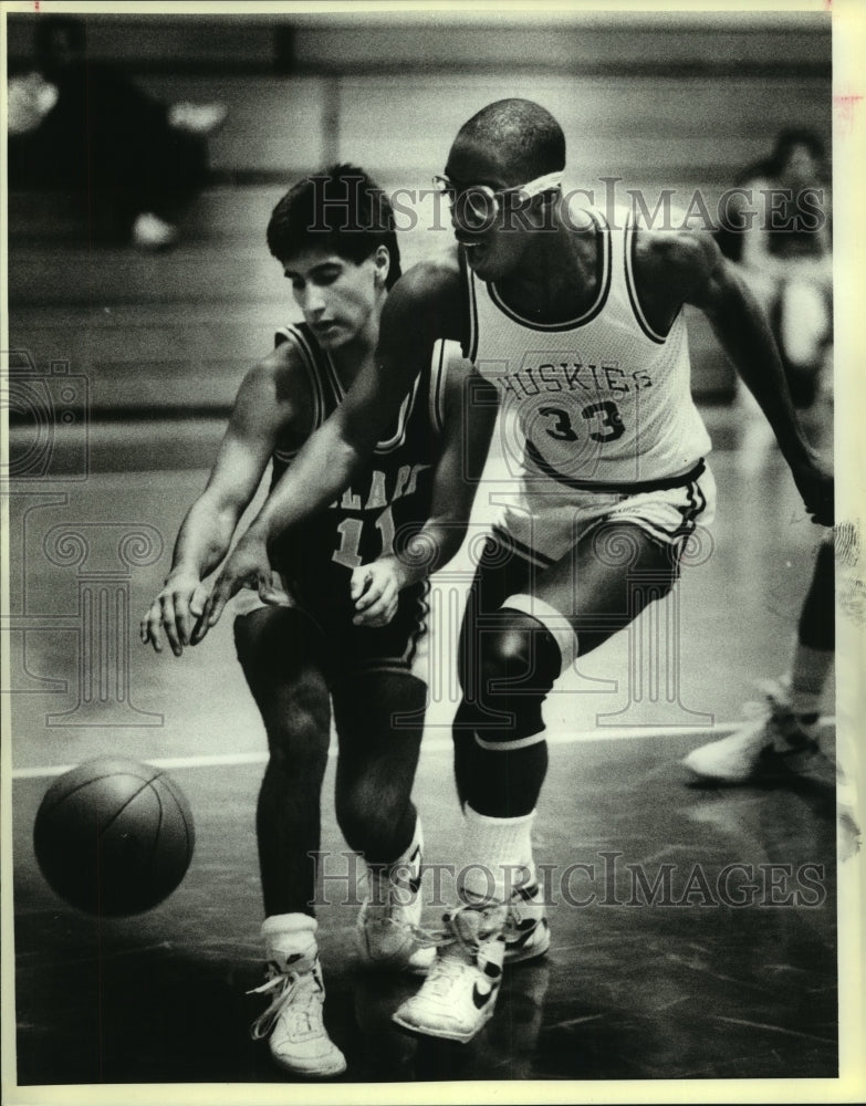 1987 Press Photo Dwayne Pedroza, Clark High School Basketball Player at Game- Historic Images