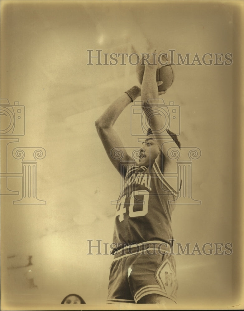 1981 Press Photo Frank Garcia, Memorial High School Basketball Player- Historic Images