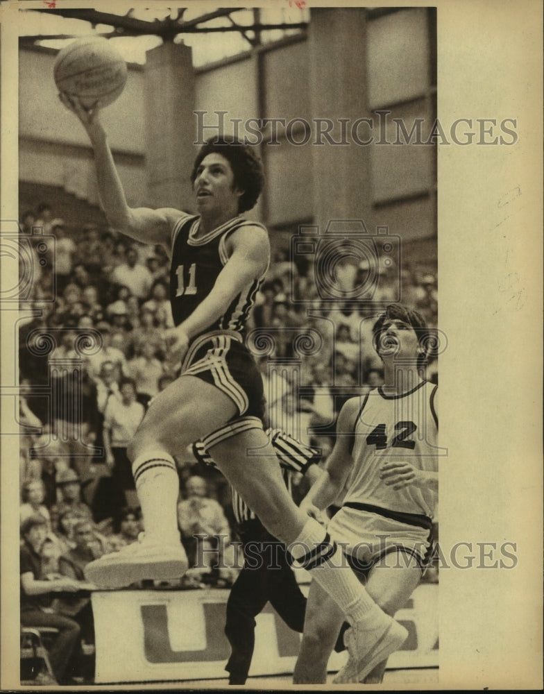 1982 Press Photo Anthony Gonzales, King High School Basketball Player at Game- Historic Images