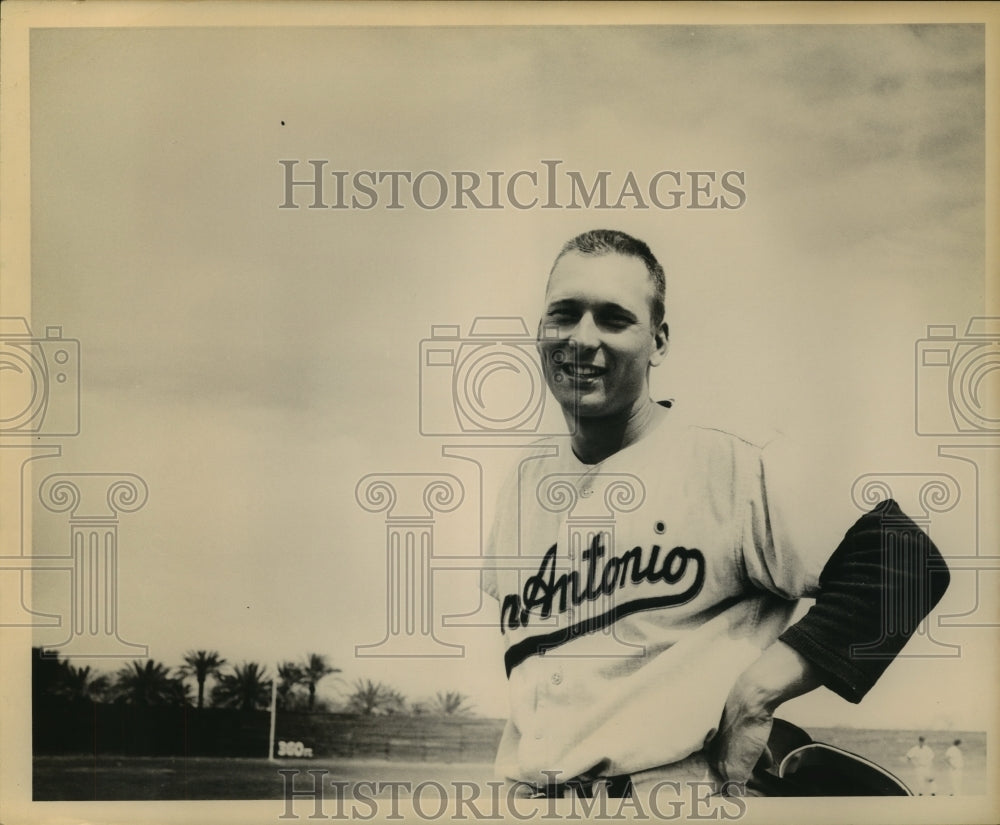 Press Photo Bob Harrison, San Antonio Baseball Player - sas12202- Historic Images