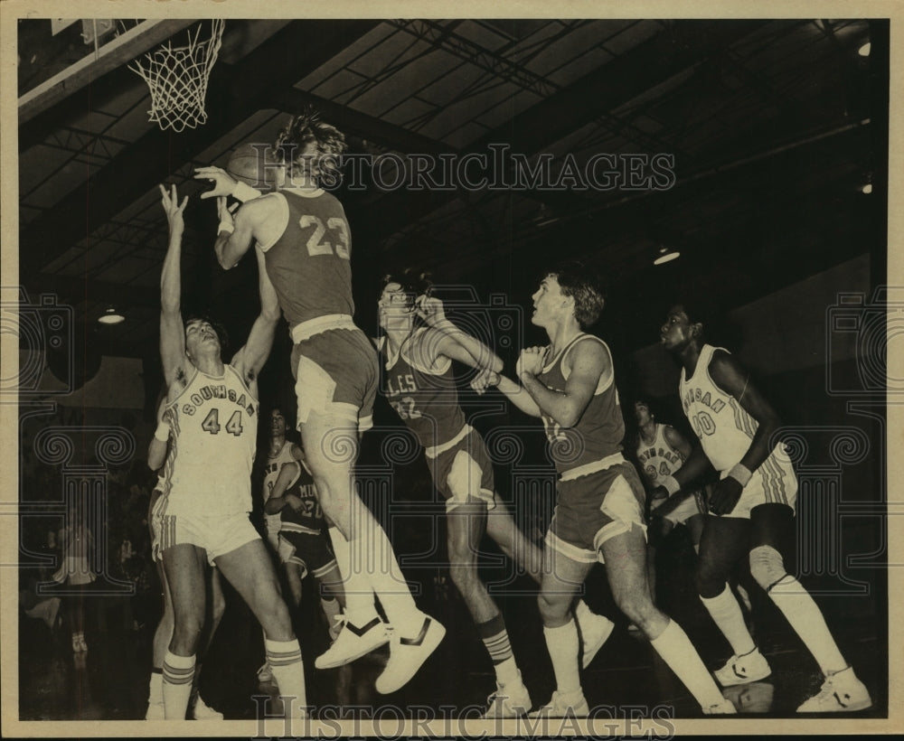 Press Photo South San and Alamo Heights High School Basketball Players at Game- Historic Images