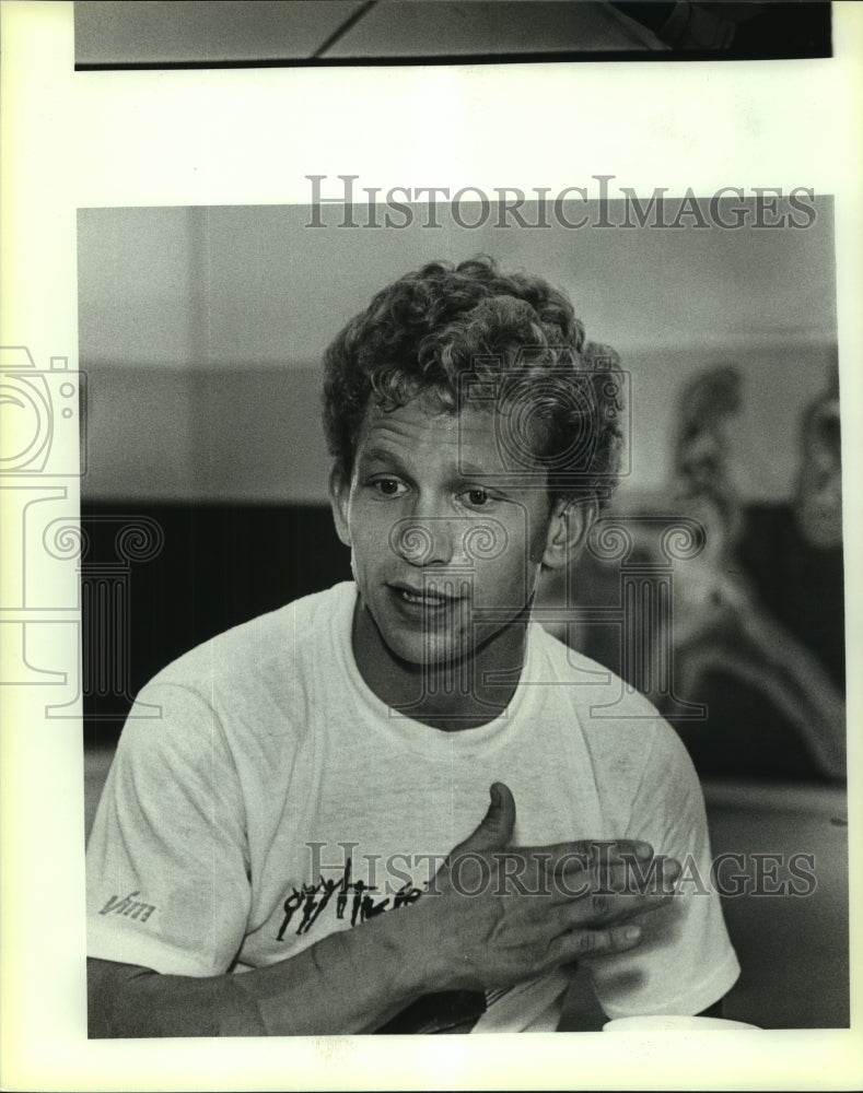 1988 Press Photo Jim Hartung - sas12469- Historic Images