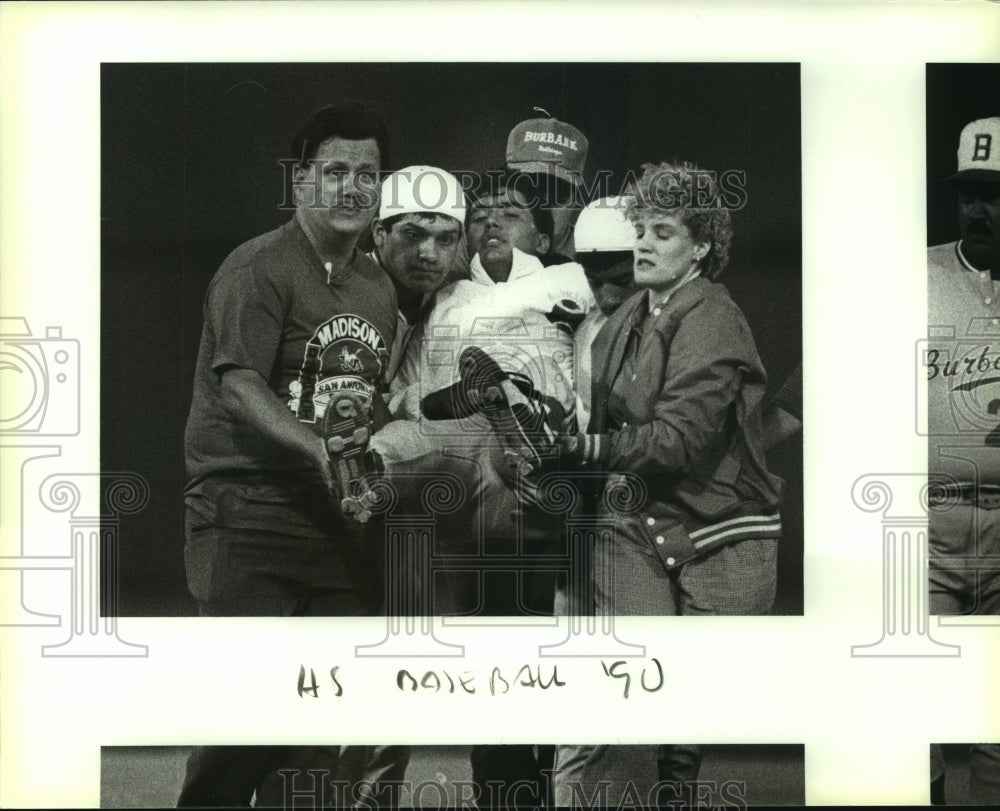 1990 Press Photo Rick Montez, Burbank High School Baseball Pitcher Hurt at Game- Historic Images