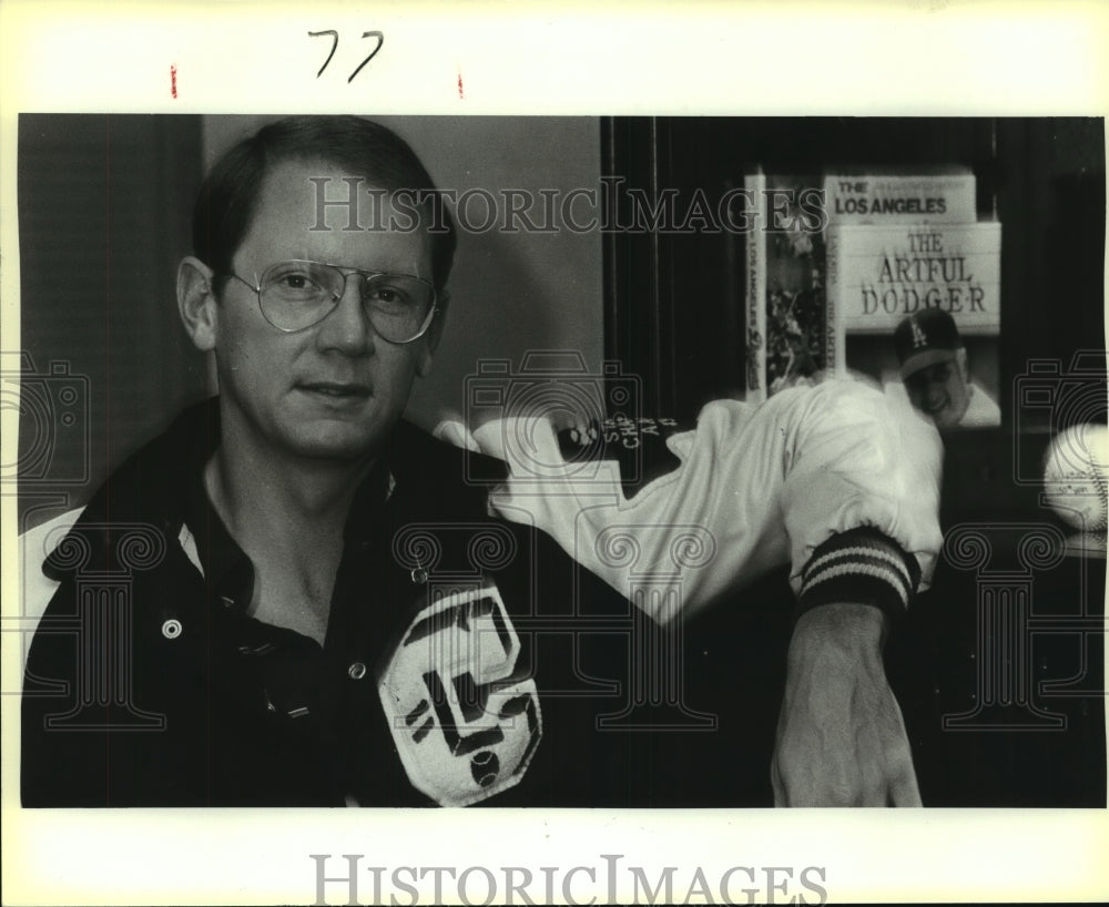 1987 Press Photo Burt Hooton, Baseball Coach - sas12833- Historic Images