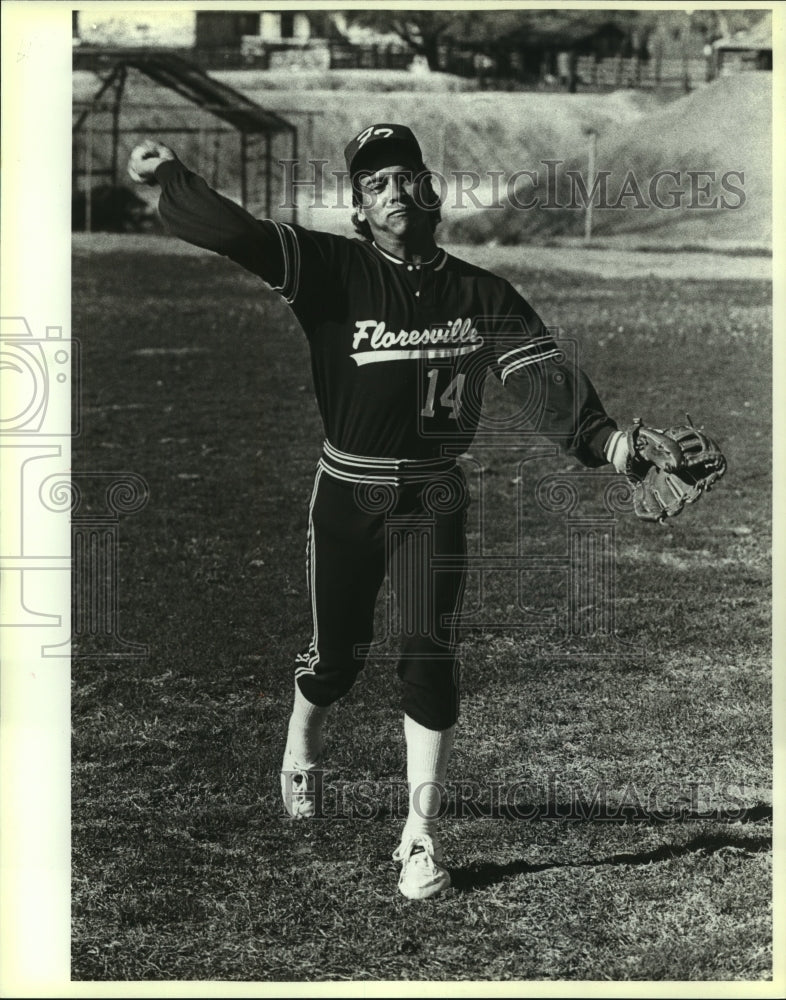 1989 Press Photo Floresville High baseball player Billy Flores - sas13034- Historic Images