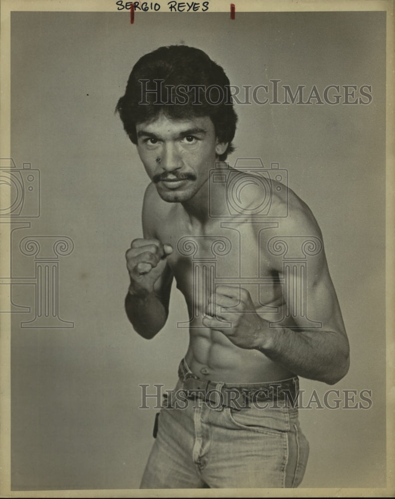 1978 Press Photo Boxer Sergio Reyes - sas13305- Historic Images