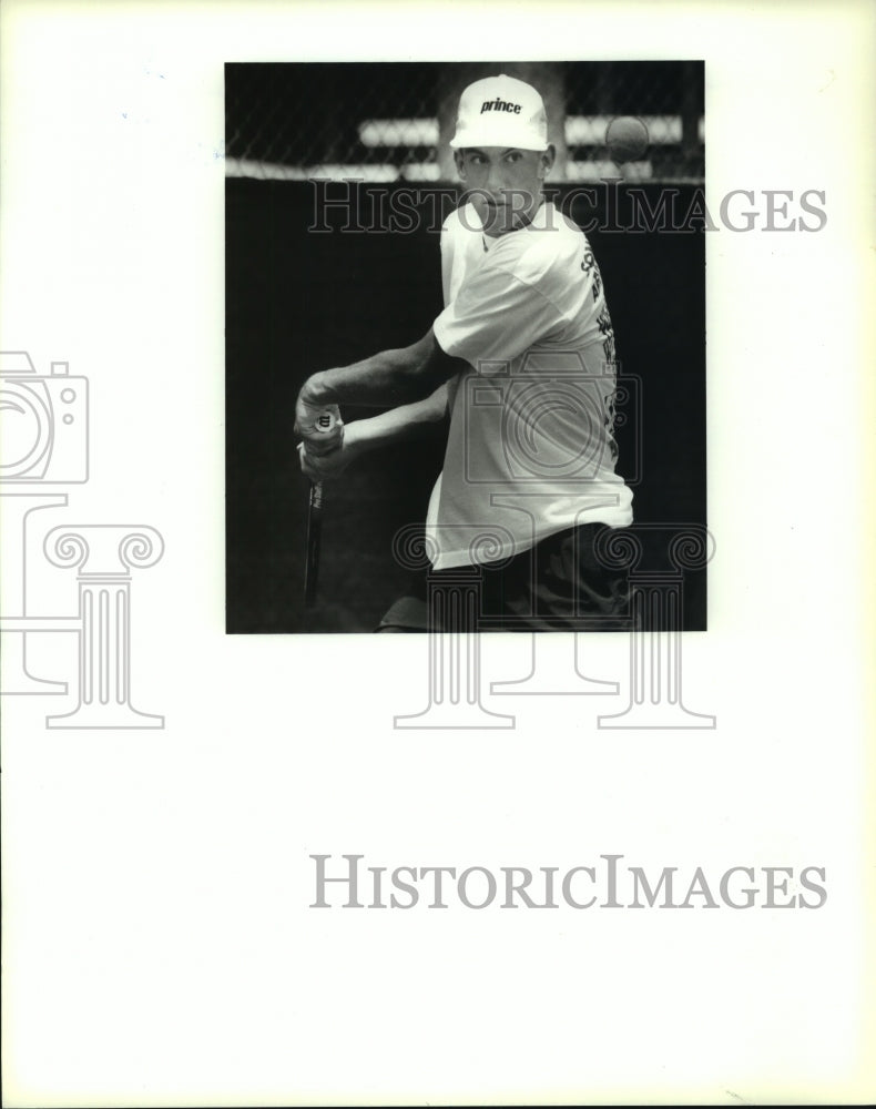 1994 Press Photo Brent Horan Seguin High School Tennis Player at Churchill Match- Historic Images