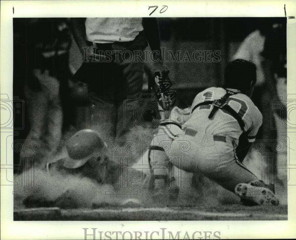 1989 Press Photo Madison and Burbank High School Baseball Players at Game- Historic Images