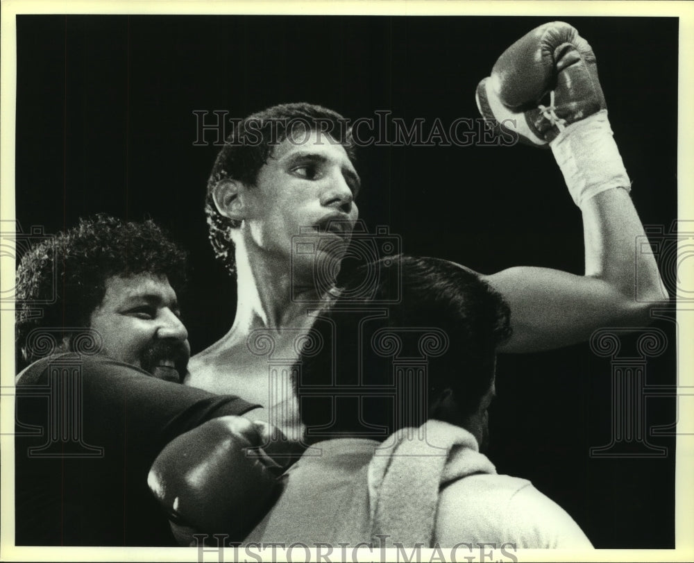 1988 Press Photo Ralph Reyes, Boxer - sas13523- Historic Images