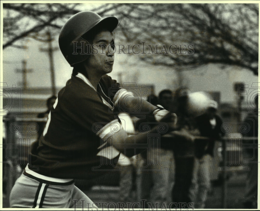 1994 Press Photo Nicole Lariosa, Judson High School Fastpitch Softball Player- Historic Images