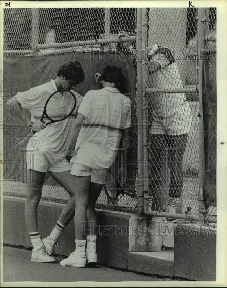 1986 Press Photo Jamie Malakoff and Trent Harkrader Alamo Heights Tennis Players- Historic Images