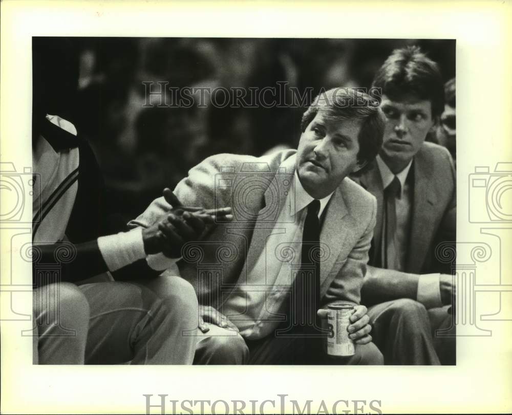 Press Photo San Antonio Spurs basketball assistant coach Morris McHone- Historic Images