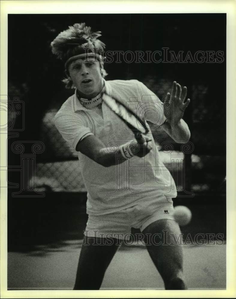 1986 Press Photo Trinity tennis player Dexter MacBride - sas14139- Historic Images