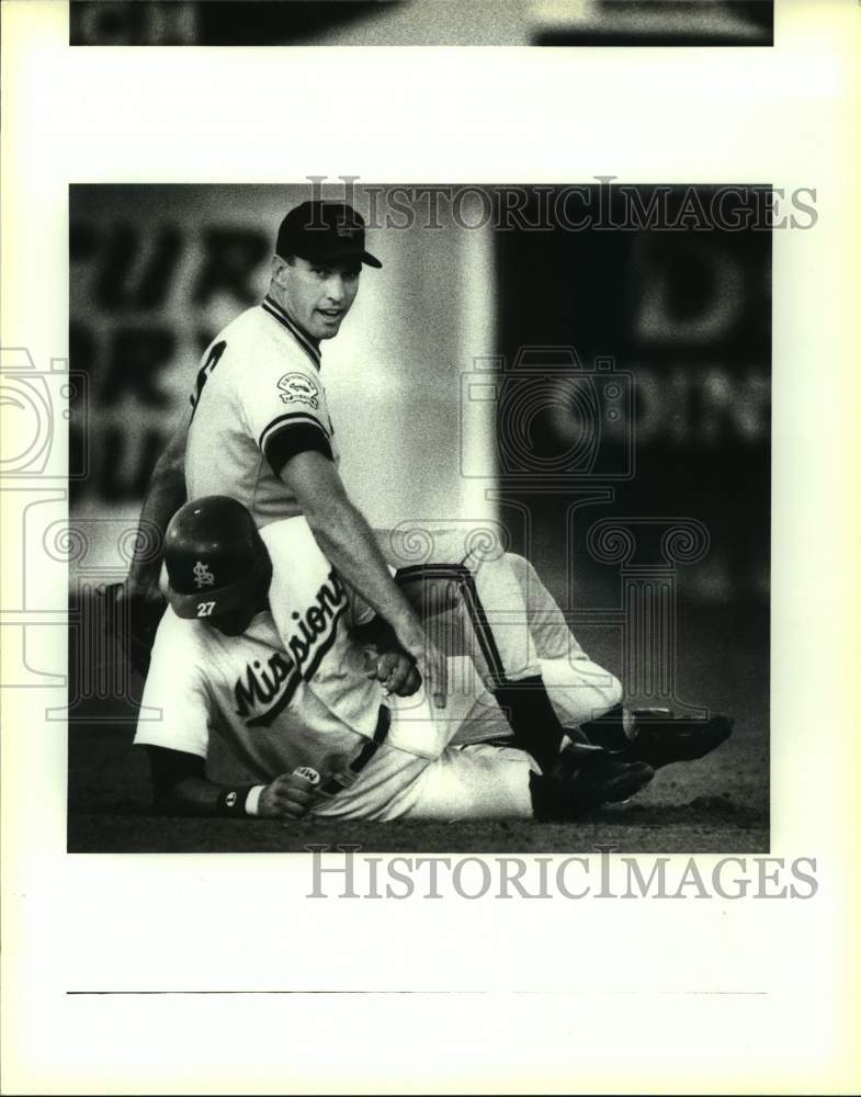 1993 Press Photo The San Antonio Missions and Shreveport play pro baseball- Historic Images