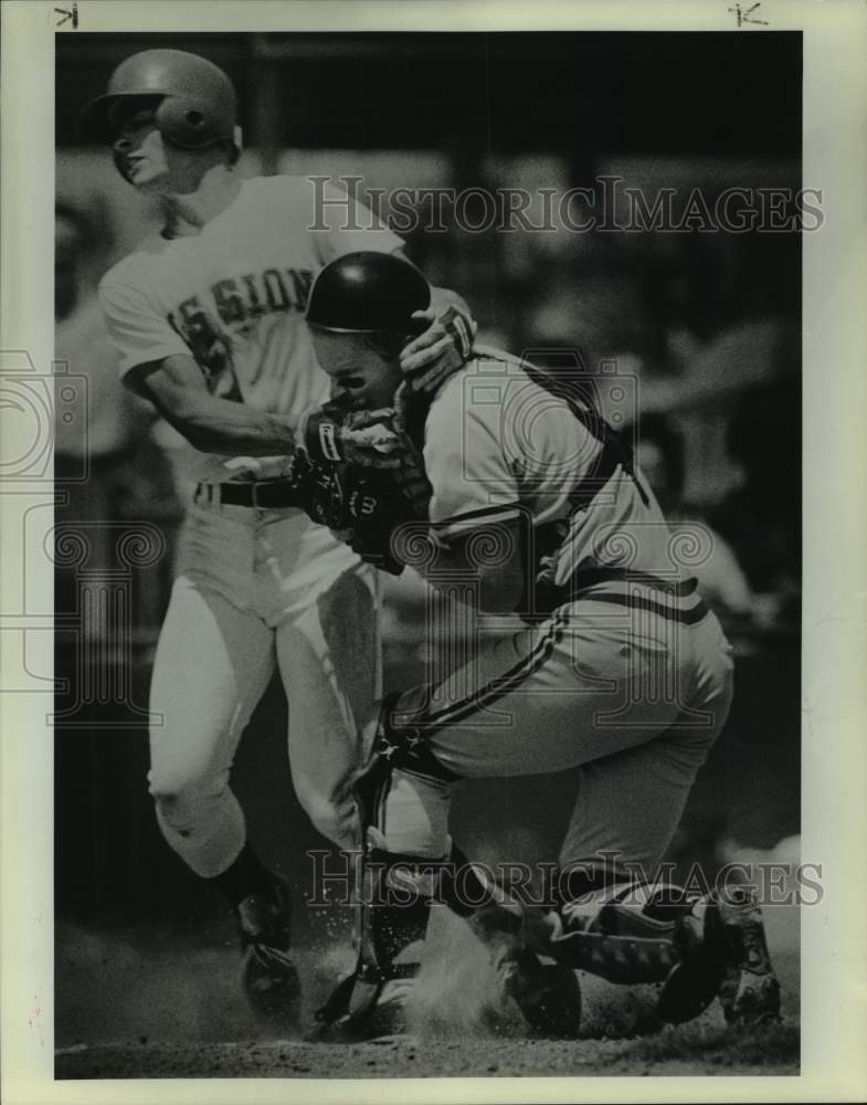 1989 Press Photo The San Antonio Missions and Shreveport play pro baseball- Historic Images