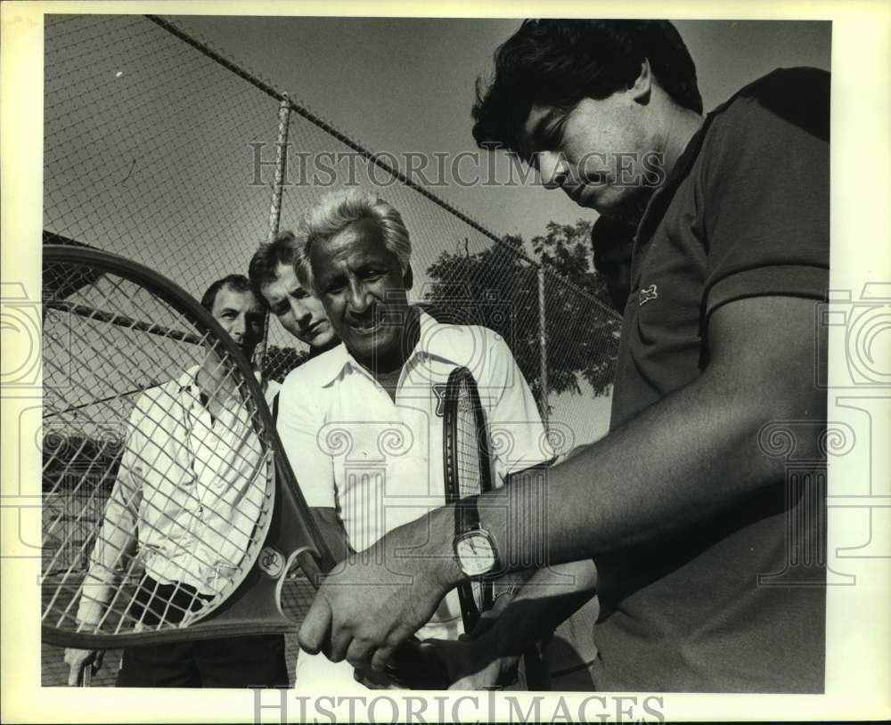 1982 Press Photo Tennis players Pancho Segura and Armando Garza - sas14258- Historic Images