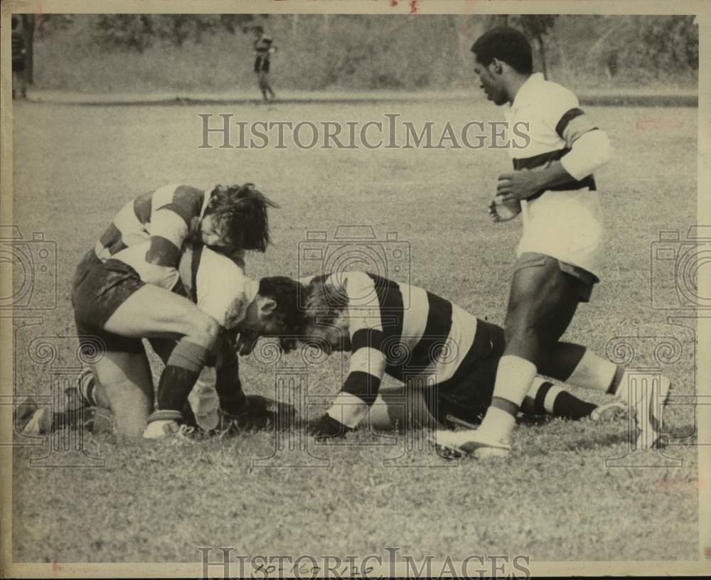 1974 Press Photo San Antonio rugby players in action - sas14545- Historic Images