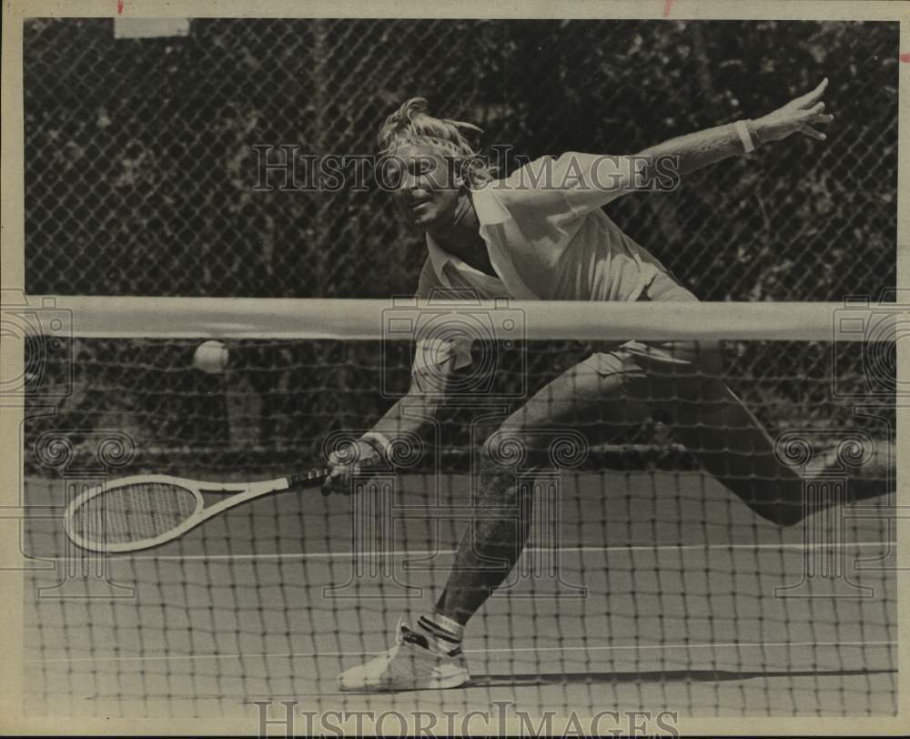 Press Photo Tennis player John Newman - sas14550- Historic Images