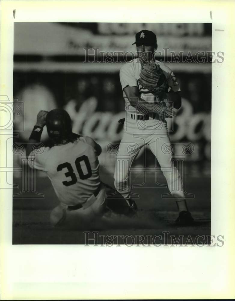 1992 Press Photo San Antonio Missions and Jackson play minor league baseball- Historic Images