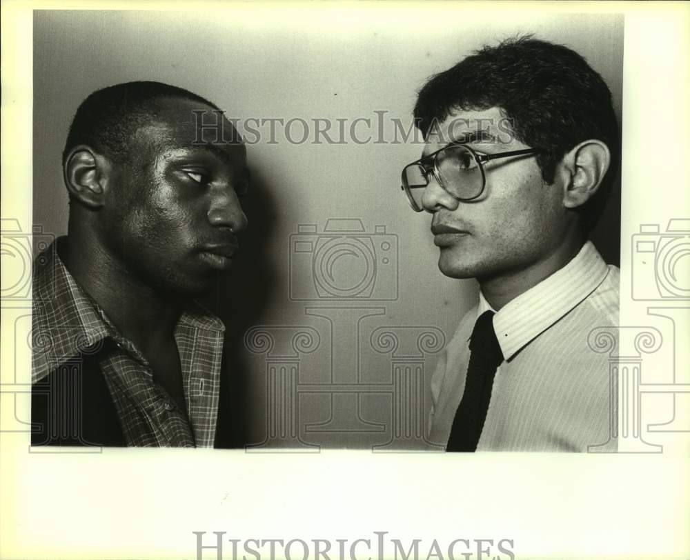 1983 Press Photo Boxers Mike Ayala and Kenny Mitchell - sas14862- Historic Images