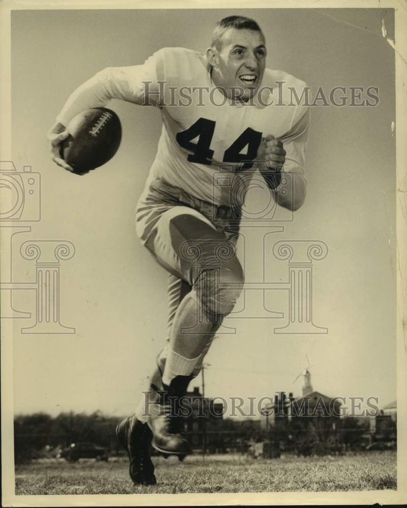 1957 Press Photo Southern Methodist football player Ray Masters - sas14886- Historic Images