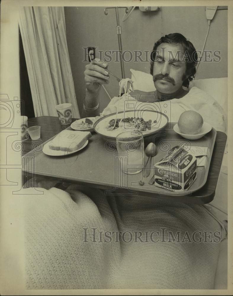 Press Photo Tennis player John Newcombe in a hospital bed - sas15355- Historic Images