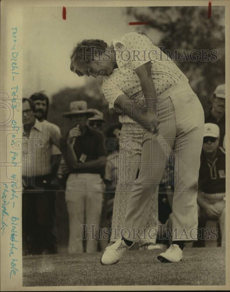 1974 Press Photo Golfer Terry Diehl tees off on No. 16 at the Texas Open- Historic Images