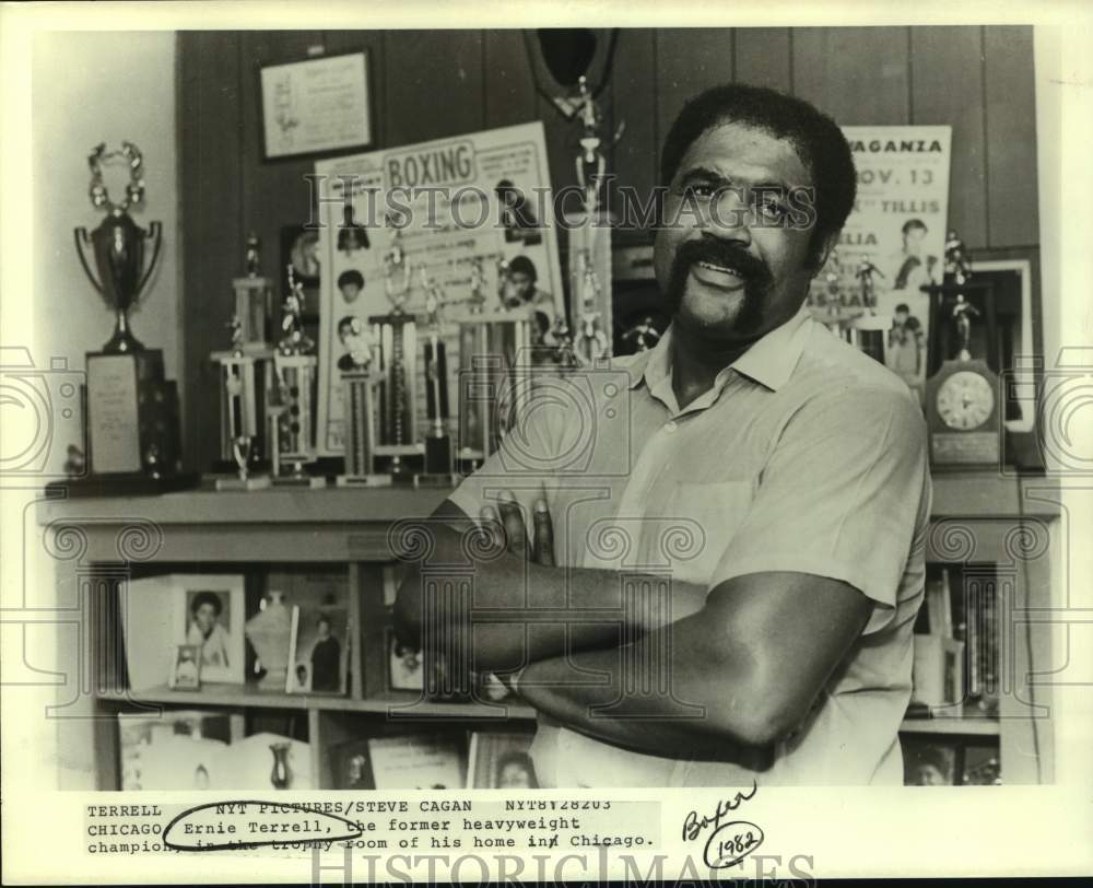 1982 Press Photo Former heavyweight boxing champion Ernie Terrell - sas16309- Historic Images