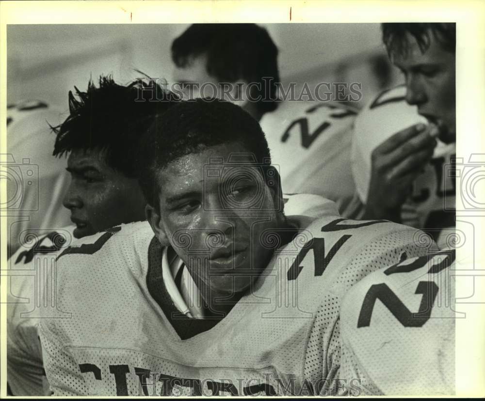 1989 Press Photo Cuero High football running back Robert Strait - sas16317- Historic Images